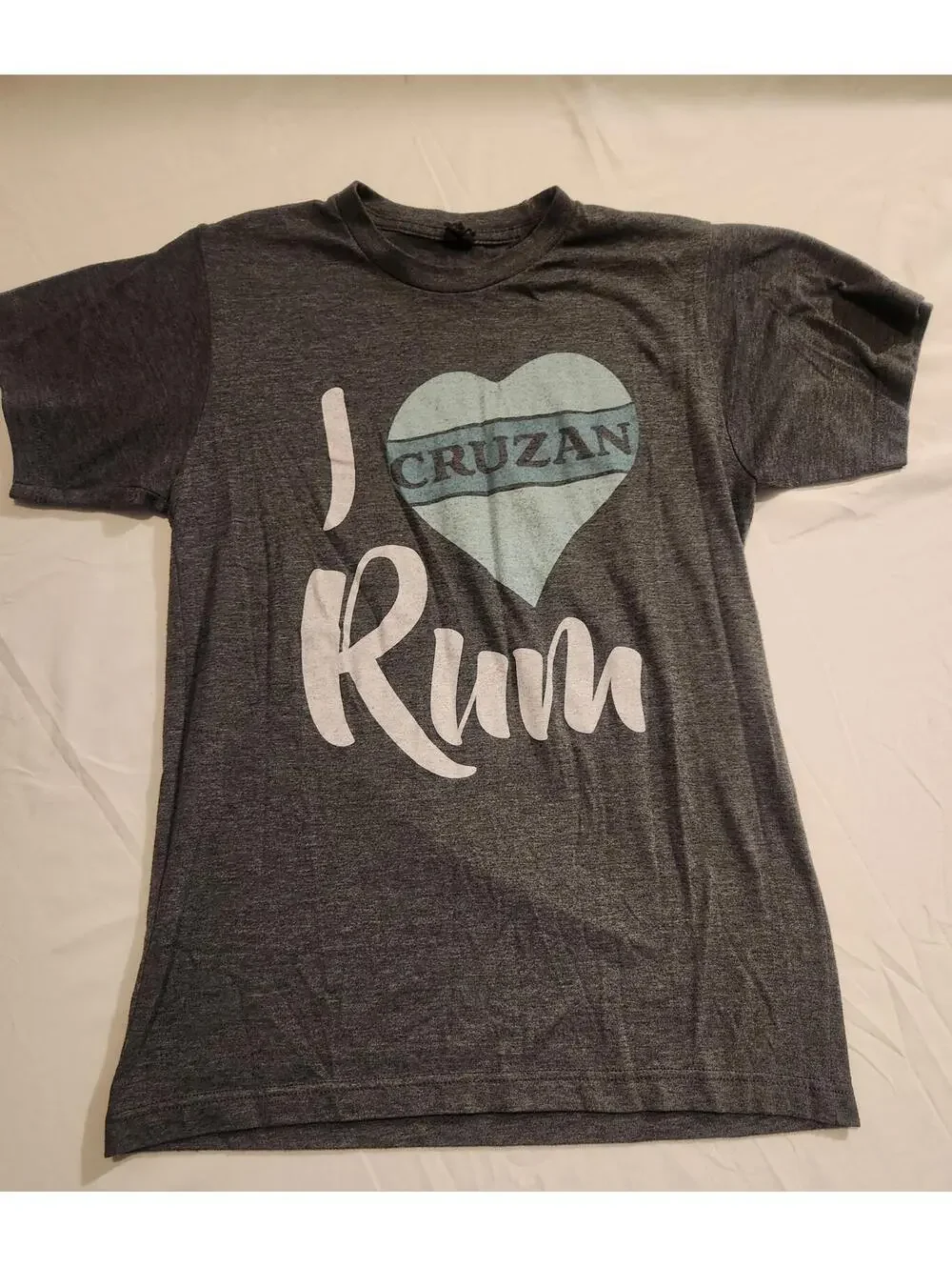 Grey Cruzan I heart Run Shirt. Women's Size Small. No brand. Good condition - Picture 1 of 5